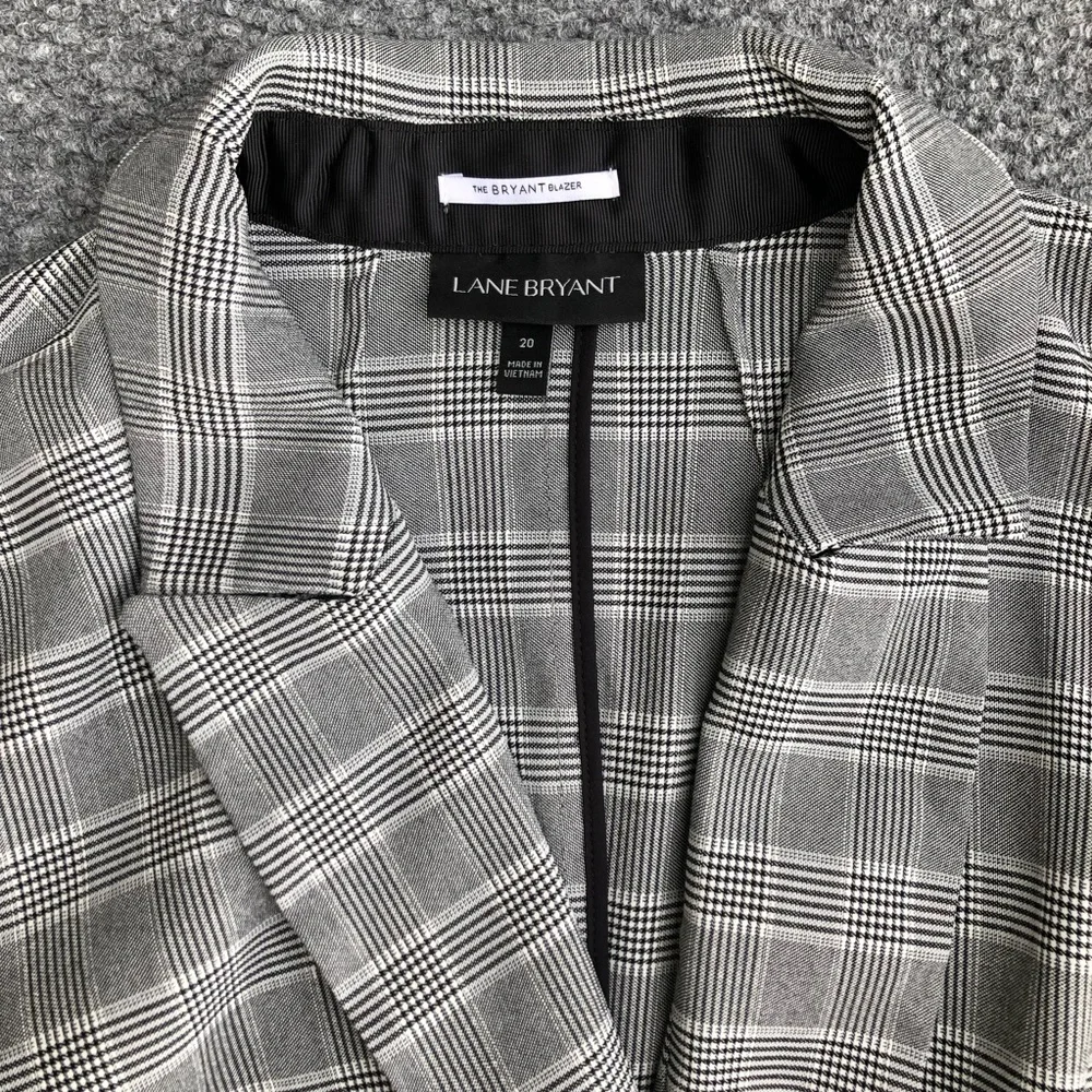 Lane Bryant the Bryant blazer single button plaid blazer size 20